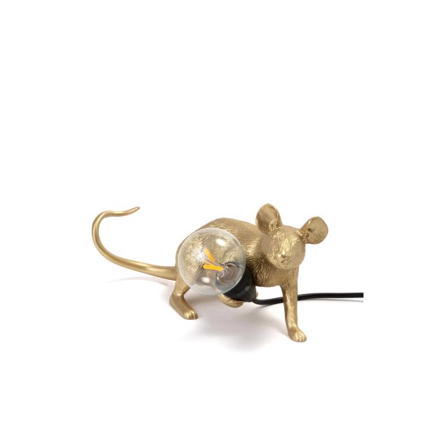 Mouse Lamp Oro Lop in resina, disegnata da MarcAntonio e dotata di comoda presa USB che permette di collegarla ovunque.