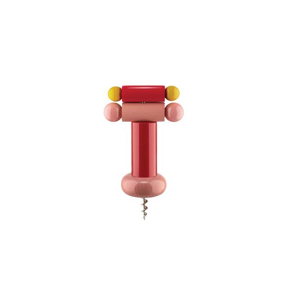 Il cavatappi ES17, nella sua variante rosso rosa e giallo ideata da Ettore Sottsass si configura come un totem in miniatura, svolgendo l'importante compito di agevolare l'apertura delle bottiglie di vino in modo facile ed ergonomico