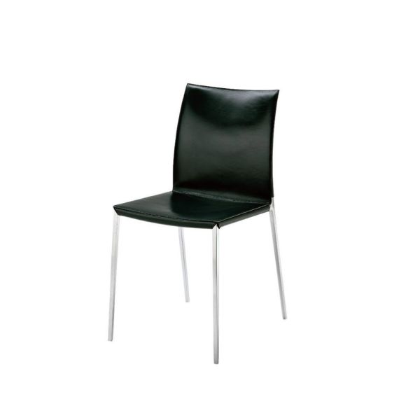 Zanotta Lia, sedia con struttura in lega di alluminio verniciato nero e rivestimento in cuoio nero.
Sedia presentata nel 1999 e caratterizzata da una connotazione neutra e minimale, si adatta con facilità a qualunque ambiente e stile di arredo.
